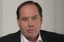 Xe chở phó tỉnh trưởng Kherson trúng mìn, 2 người thương vong