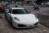 Ferrari F430 của ông Đặng Lê Nguyên Vũ tái xuất tại Sài Gòn