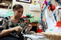 Gia đình 70 năm “nuôi” thiên nga bông giữa lòng Hà Nội