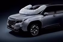 Subaru Forester 2025 từ 736 triệu, an toàn hơn với túi khí ngoài