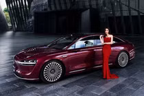 Huawei & BAIC ra mắt Stelato S9 EREV 2025 "giá mềm" hơn