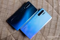Siêu phẩm Huawei P30 mất giá một nửa sau 4 tháng 