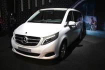 Ngắm xe VAN Mercedes V220 CDI giá 2,5 tỷ tại Hà Nội