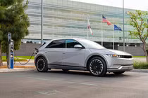 Dân Mỹ thuê xe điện lợi hơn mua đứt nhờ lỗ hổng trong luật thuế