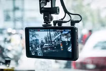 Những phụ kiện “nhỏ mà có võ” dành cho người mới mua xe ôtô