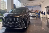 Lexus LM 2024 hơn 7,2 tỷ - “chuyên cơ mặt đất” 6 chỗ sang, xịn, mịn