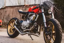 Môtô Honda CB600F phong cách Ferrari siêu ấn tượng 