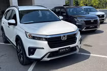 Honda BR-V vẫn giảm hàng chục triệu đồng dù chính hãng cắt ưu đãi