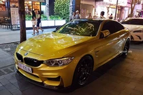 BMW M4 Coupe tiền tỷ "màu độc" Austin Yellow tại Sài Gòn