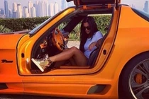 “Choáng” với dàn siêu xe đẳng cấp của các tiểu thư Dubai