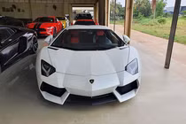 Bán Audi R8 V10, dân chơi Sài thành tậu Lamborghini biển Lào