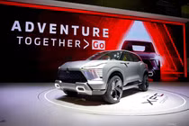 Đại lý nhận cọc SUV Mitsubishi XFC, dự kiến từ 600 - 700 triệu đồng