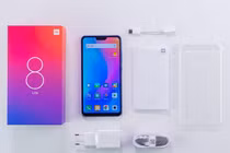 Ra mắt Xiaomi Mi 8 Lite chỉ hơn 3 triệu đồng