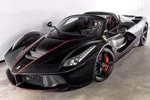 Ferrari LaFerrari Aperta được chào bán tới 4,6 triệu USD