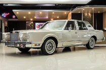 Lincoln Continental 1980 mới lăn bánh 2500 km bán 650 triệu đồng