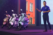 "Soi" chi tiết Yamaha NVX, Grande và R15 vừa ra mắt tại Việt Nam?