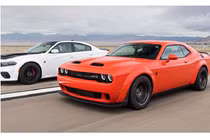 Dodge chính thức “khai tử” động cơ V8 trên Charger và Challenger