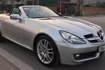 Xe sang Mercedes SLK 200 mui trần “siêu rẻ” 800 triệu ở Hà Nội