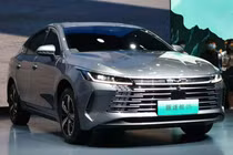 BYD Destroyer 05 - sedan hybrid Trung Quốc từ 425 triệu đồng