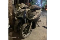 Xe ga dân chơi Honda PS và SH nhập Ý bị bỏ xó tại VN