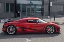 “Hàng khủng” Koenigsegg Agera R độ mâm đầu tiên trên Thế giới