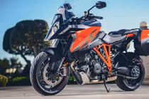Triệu hồi KTM 1290 Super Duke GT do lỗi rò rỉ nhiên liệu