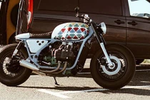 "Vua đường trường" Honda Gold Wing độ bobber cực chất