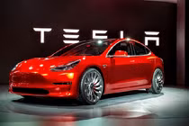 Tesla Model 3 lọt top ôtô bán chạy nhất toàn cầu