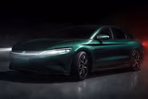 BYD Han chạy điện sang chảnh chỉ từ 771 triệu đồng tại Trung Quốc