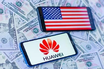 Thông báo mới của Tổng thống Trump có giúp Huawei thoát nạn?