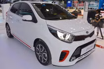 Ra mắt Kia Morning 2018 giá từ 240 triệu đồng