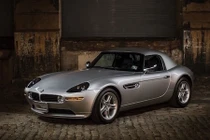 Cận cảnh siêu xe mui trần “hàng hiếm” BMW Z8