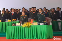 Quân đội Việt - Lào diễn tập liên hợp bắt tội phạm qua biên giới