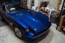 Xế cụ 37 tuổi Nissan sẽ hạ bệ ông hoàng tốc độ Bugatti? 