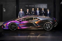 Lamborghini Revuelto Opera Unica triệu đô mất tới 18 ngày sơn ngoại thất