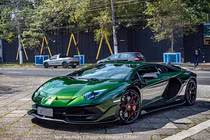 Lamborghini Aventador SVJ sở hữu màu sơn siêu độc đáo