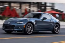 Ra mắt Mazda MX-5 RS 2021, khởi điểm hơn 815 triệu đồng