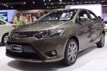 Top 10 mẫu ôtô bán chạy nhất Việt Nam năm 2015