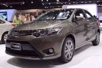 Top 10 mẫu ôtô bán chạy nhất Việt Nam năm 2015