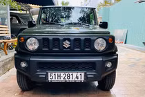 Suzuki Jimny mất hơn 1,5 tỷ để lăn bánh tại Sài Gòn