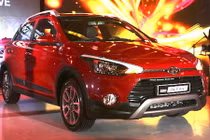 Chi tiết crossover giá rẻ Hyundai i20 Active mới tại VN