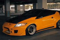 Ngắm chi tiết Honda CR-Z hàng hiếm độ thân rộng ở Sài Gòn