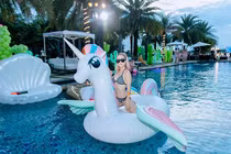 Em gái Đoàn Di Băng ở biệt thự, đi xe sang, nhiều bất động sản