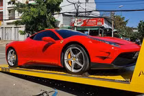 Ferrari 458 Italia chạy 10 năm, vẫn "chất như nước cất" ở Sài Gòn
