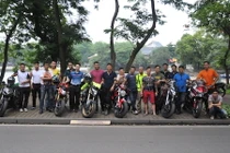 Hàng chục môtô Pkl của hội Naked Rider tụ hội tại Hà Nội