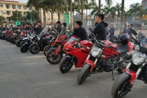 200 xe môtô khủng diễu hành tưởng nhớ biker Trần Lập