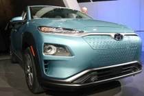Hyunhdai ra mắt Kona 2018 chạy điện “đấu” Chevrolet Bolt EV