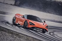 Siêu xe McLaren 765LT “nhẹ cân”, động cơ V8 755 mã lực