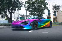 Ngắm McLaren 720S Spider “bảy sắc cầu vồng” độc nhất Việt Nam
