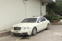 Những xe siêu sang Bentley tiền tỷ "bỏ xó" tại Việt Nam